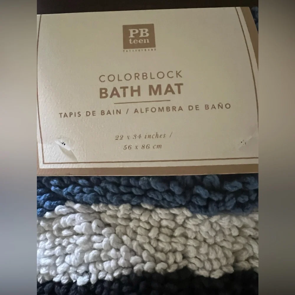 NWT Pottery Barn Bath mat PB Teen color block navy blue white